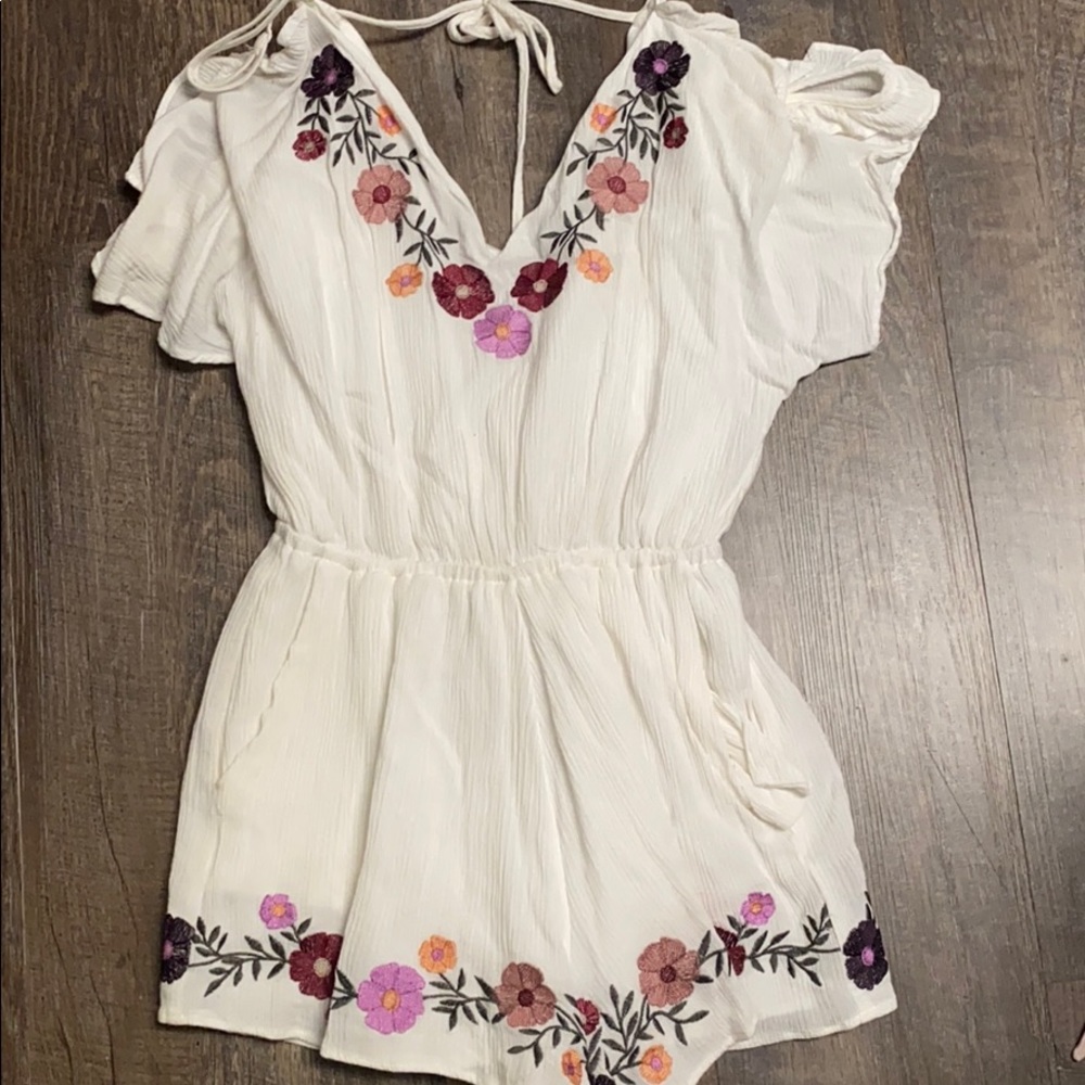 flower open shoulder romper